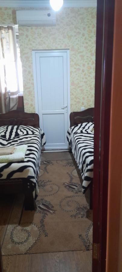 Nona Guest House Shilda 外观 照片