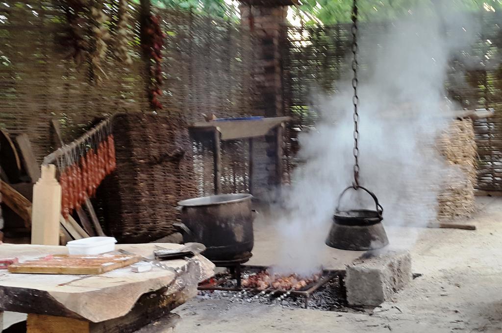 Nona Guest House Shilda 外观 照片