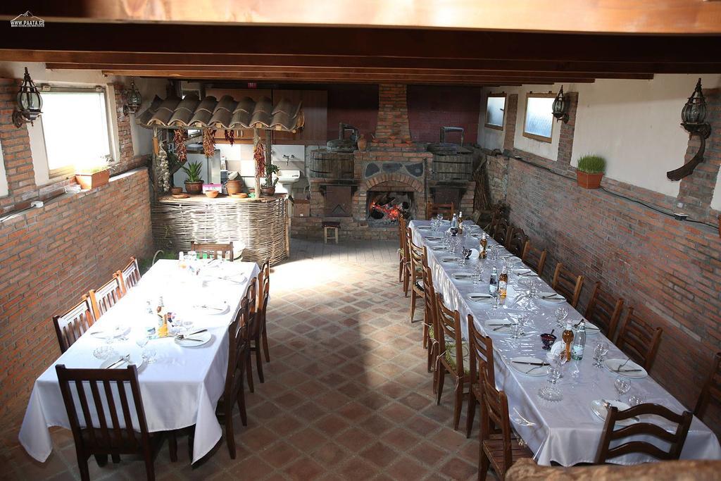 Nona Guest House Shilda 外观 照片