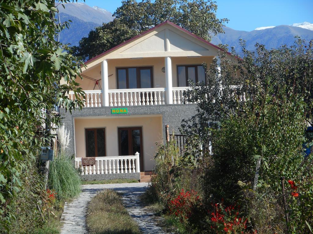 Nona Guest House Shilda 外观 照片